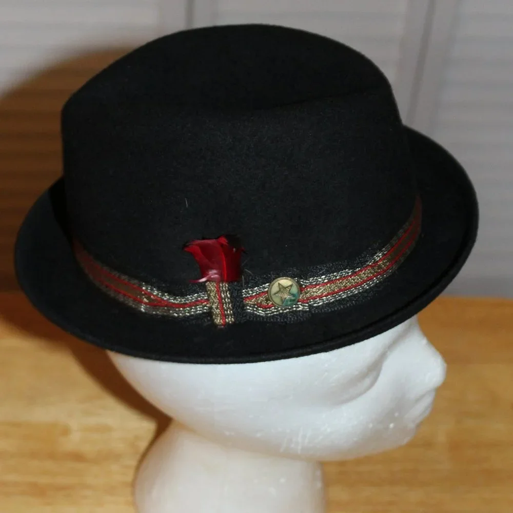 Vintage Beau Chasseur No. 1 Boys Wool Fedora